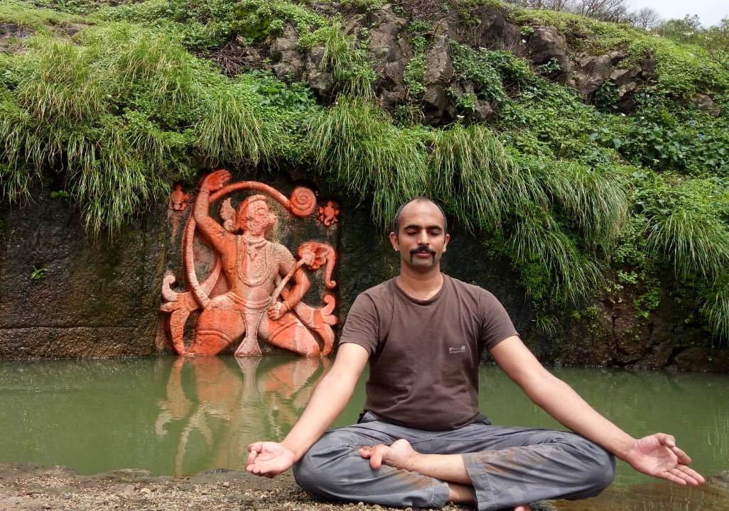 Indian Acro Yoga